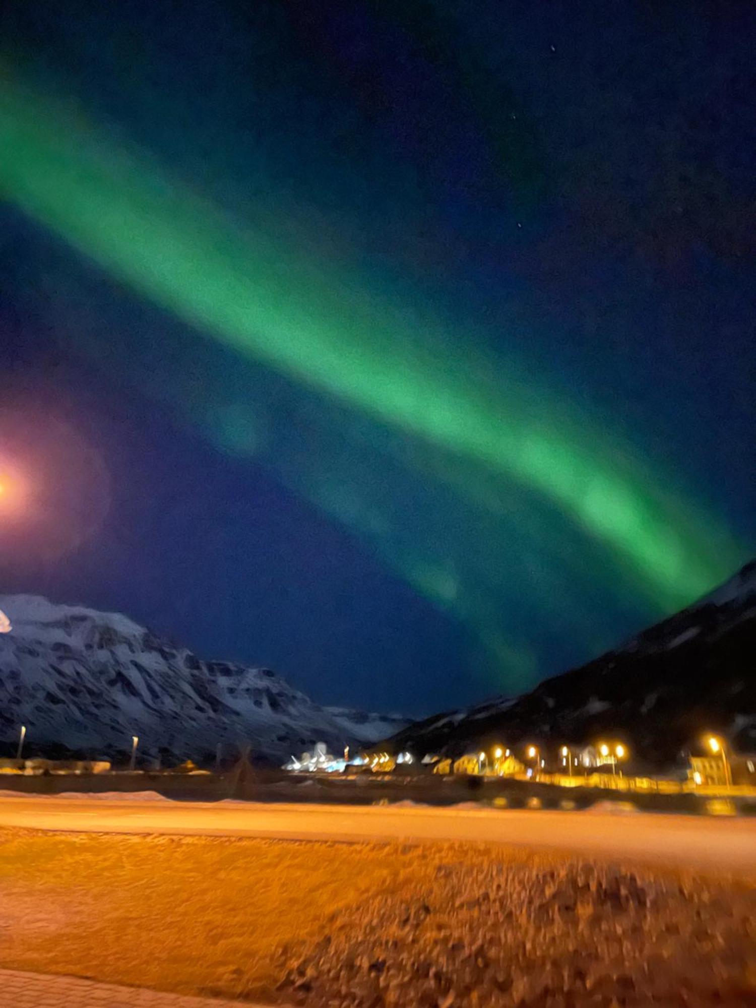 Lonsleira Apartments Seyðisfjörður エクステリア 写真