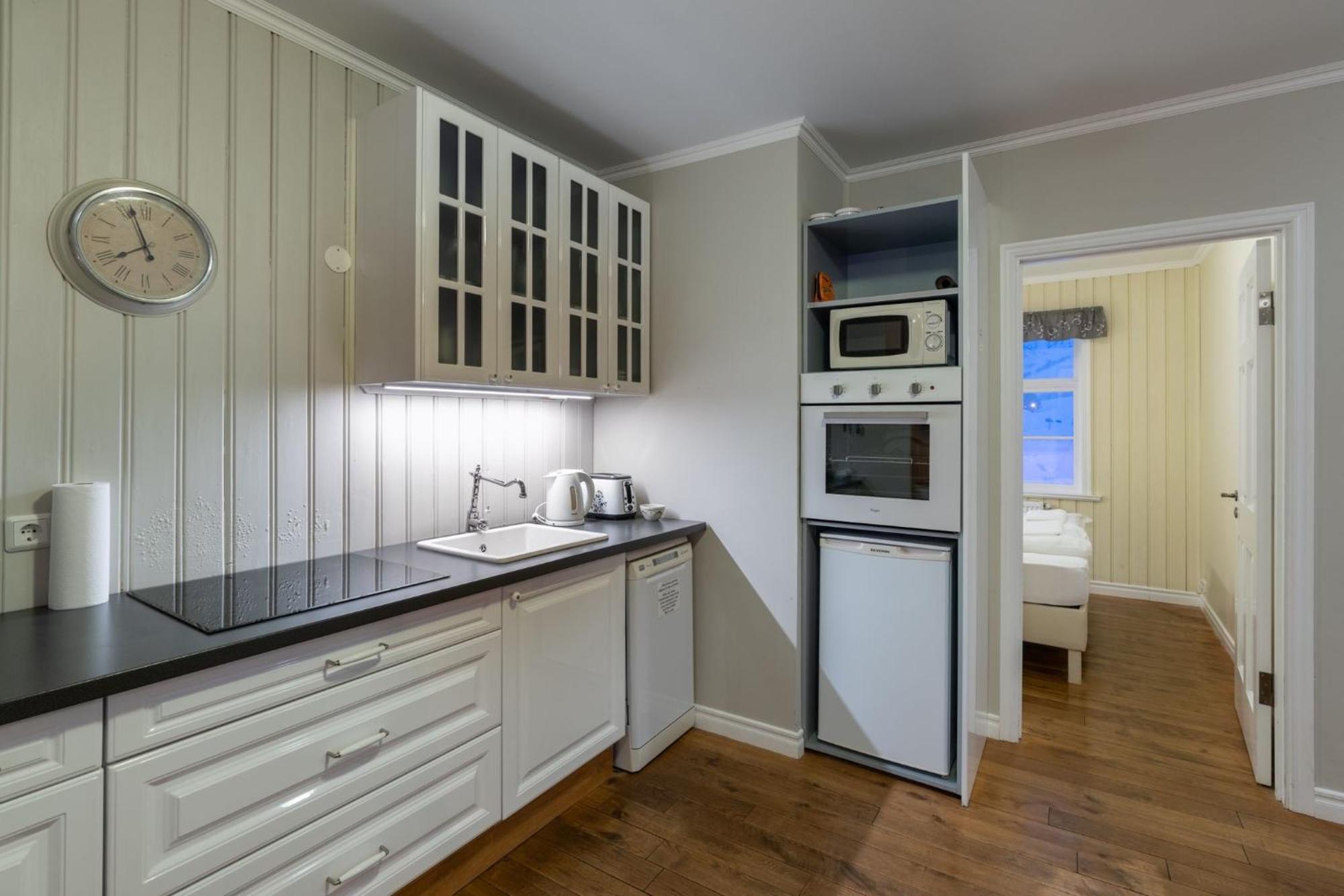 Lonsleira Apartments Seyðisfjörður エクステリア 写真
