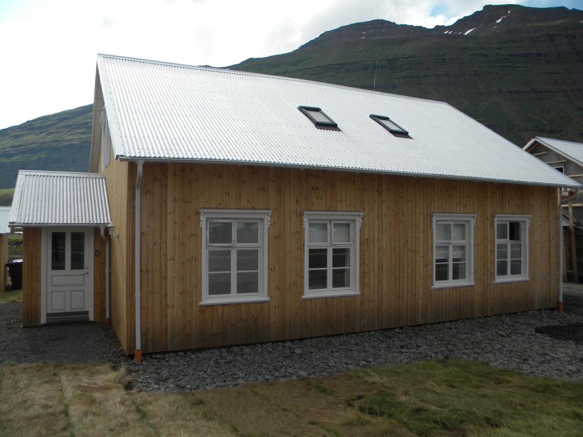 Lonsleira Apartments Seyðisfjörður 部屋 写真